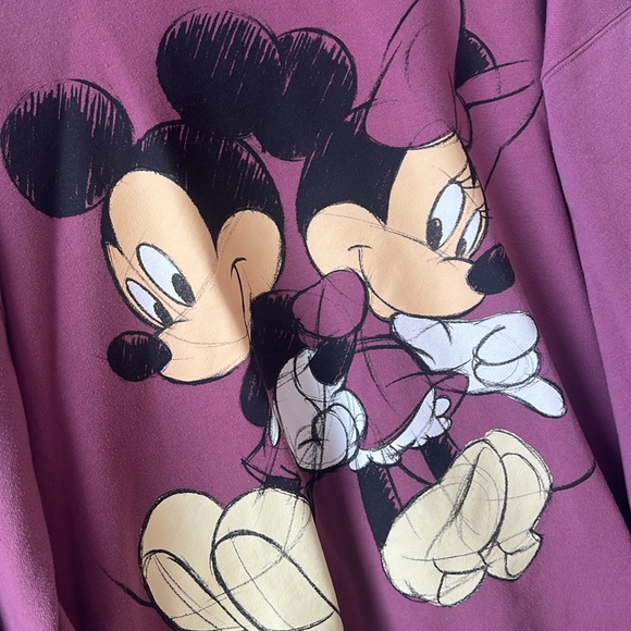 Disney Graphic Sweatshirt/Crewneck - Juniors XL - Picture 2 of 6